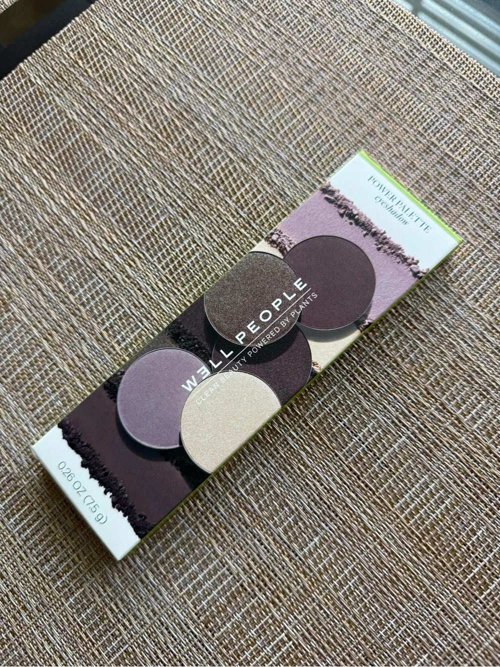 Well People Power Palette Eyeshadow